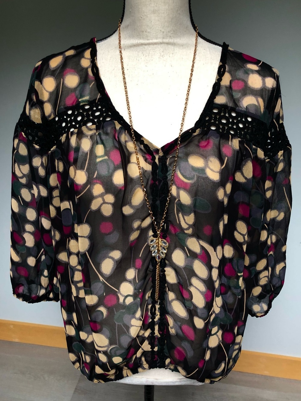 Ultra Pink Black Print Crochet Trim Blouse Size Large